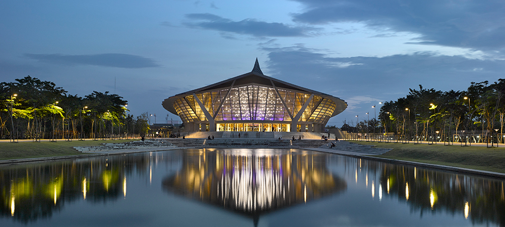 Prince Mahidol Hall Welcomes Visitors with a New Lasvit Creation ...
