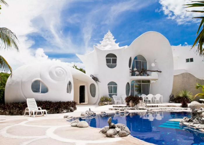 The World Famous Seashell House ~ Casa Caracol