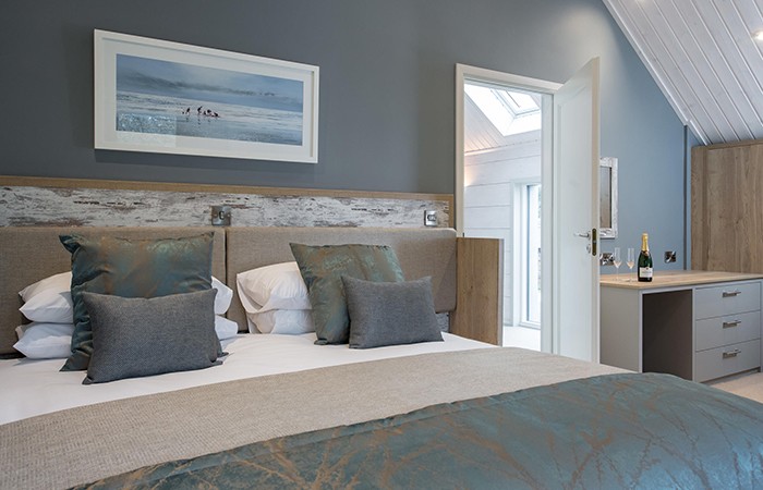 Design Insider Musbury Luxury Lodges Treehous Bedroom