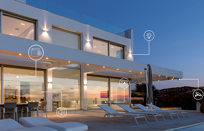 Design Insider SilentGliss Smart Home Outside
