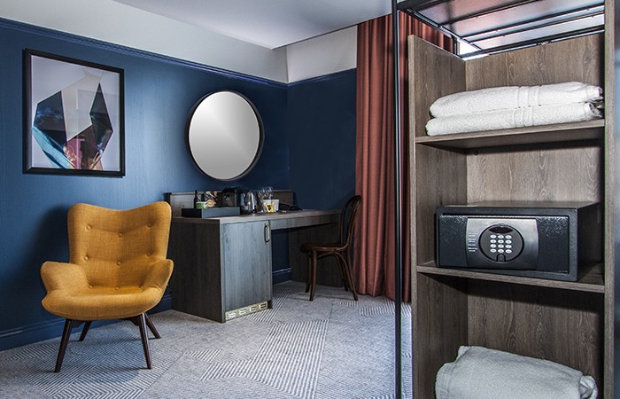 Design Insider Furnotel Seel Street Hotel Seat