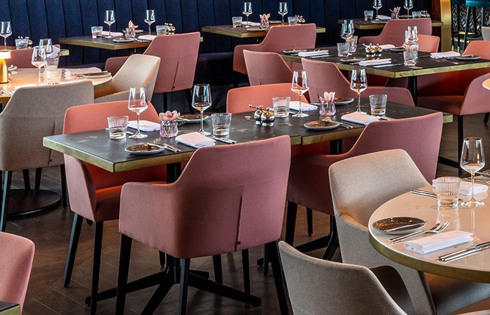 Design Insider Versital VIVI restaurant Tabletop seating