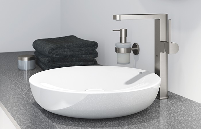 Design Insider GROHE Plus bathroom mixer