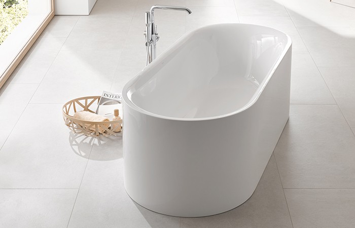 Design Insider GROHE Essence freestanding bath range